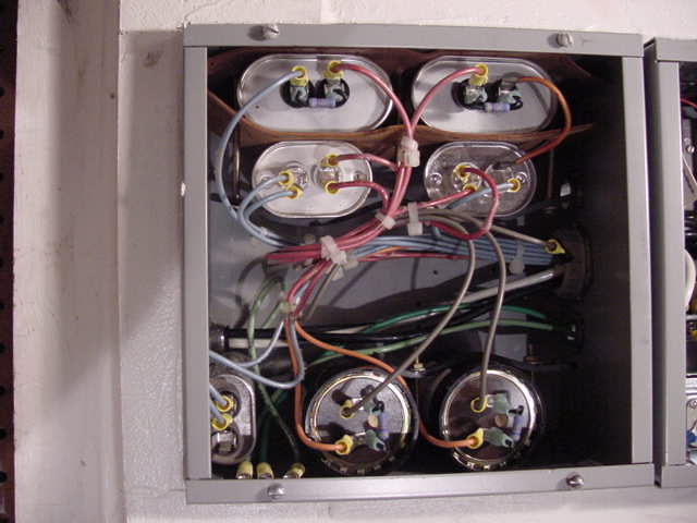  Capacitor Box